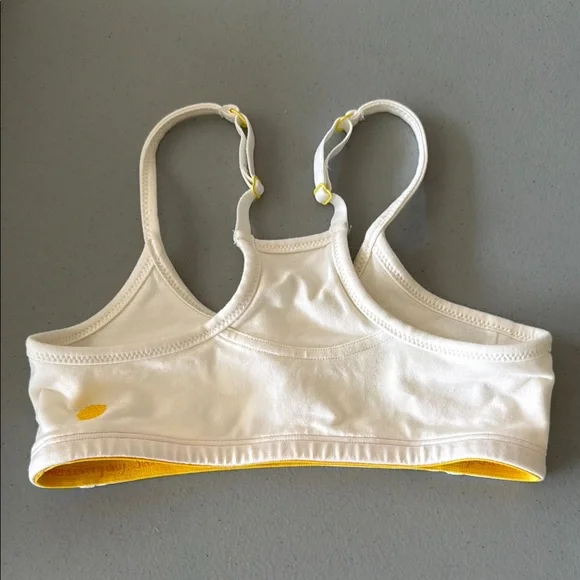 Yellowberry Willow Sports Bra - Picture 2 of 4